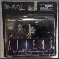 Ellen Ripley / Screaming Xenomorph Action Figure