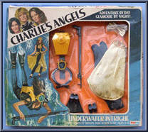 Underwater Intrigue from Charlie's Angels - Escapades Packs manufactured by Hasbro [Front]