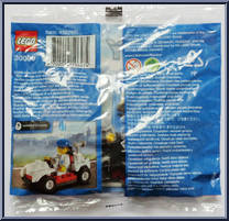 Doctor's Car from City - Polybags manufactured by Lego [Back]