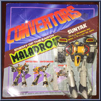 Sunyak (Yellow / White) Action Figure