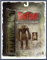 Big Foot from Cryptozoology - Basic Series manufactured by Mezco [Front]