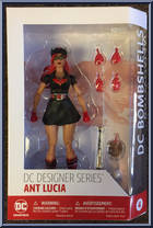 Batwoman from Designer Series - Aunt Lucia manufactured by DC Collectibles [Front]