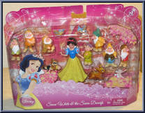 Snow White and the Seven Dwarfs Action Figure