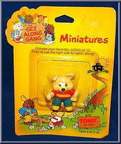 Rocco Rabbit from Get Along Gang - Miniatures manufactured by Tomy [Front]