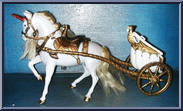 Olympia and Chariot from Golden Girl - Unicorns and Chariots manufactured by Galoob [Loose]