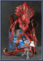 Alien Weapons Expert from ID4 - Independence Day - Basic Series manufactured by Trendmasters [Loose]