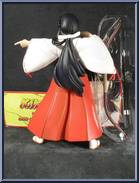 Kikyo (with Bow and Arrow) from Inuyasha - Series 2 manufactured by Toynami [Loose]