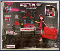 Die-ner (Draculaura) from Monster High - Playsets manufactured by Mattel [Back]