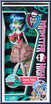 Ghoulia Yelps from Monster High - Skull Shores manufactured by Mattel [Front]