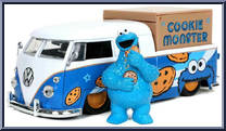 Cookie Monster & 1962 Volkswagen Bus Action Figure