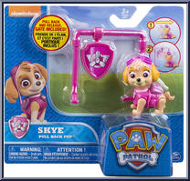Skye from Paw Patrol - Pull Back Pups manufactured by Spinmaster [Front]
