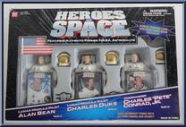 Bean / Duke / Conrad from Power Rangers in Space - Heroes of Space manufactured by Bandai [Front]