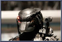 Classic Predator from Predator - Predators manufactured by Hot Toys [Loose]