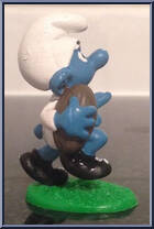 Runningback Smurf from Smurfs - Rugby manufactured by Peyo [Loose]