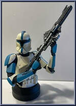 Clone Trooper Lieutenant (Blue) Action Figure