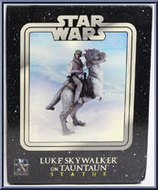 Luke Skywalker on Tauntaun from Star Wars - Statues manufactured by Gentle Giant [Front]