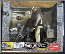 Steve McQueen (German WWII Motorcycle) from Steve McQueen - Basic Series manufactured by 21st Century Toys [Front]