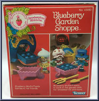 Blueberry Garden Shoppe from Strawberryland Miniatures - Accessories manufactured by Kenner [Back]