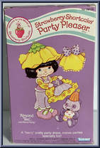 Almond Tea (with Marza Panda) from Strawberry Shortcake - Party Pleaser manufactured by Kenner [Back]