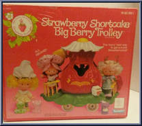 Strawberry Shortcake Big Berry Trolley from Strawberry Shortcake - Accessories manufactured by Kenner [Back]