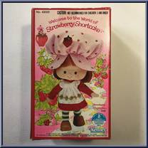 Strawberry Shortcake (Strawberry Scented) from Strawberry Shortcake - Dolls manufactured by Kenner [Back]