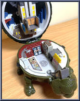 Mutant Donatello Sewer-Hero Playset (with Cards) from Teenage Mutant Ninja Turtles - Mini Mutants manufactured by Playmates [Loose]