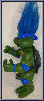 Leo from Teenage Mutant Ninja Turtles - Giant Trolls manufactured by Playmates [Loose]