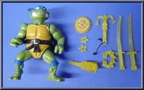 Leonardo (with Storage Shell) [Reissue] Action Figure