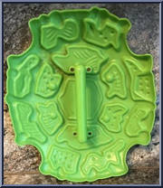Raphael's Pizza Sai Set from Teenage Mutant Ninja Turtles - Role Play manufactured by Playmates [Loose]