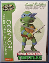 Leonardo from Teenage Mutant Ninja Turtles - Classic Cartoon - Head Knockers manufactured by Neca [Front]