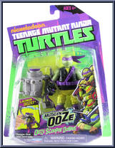 Ooze Scoopin' Donnie from Teenage Mutant Ninja Turtles - Nickelodeon - Mutagen Ooze manufactured by Playmates [Front]