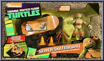 Sewer Skateboard (with Michelangelo & Stunt Ramp) from Teenage Mutant Ninja Turtles - Nickelodeon - Vehicles manufactured by Playmates [Front]