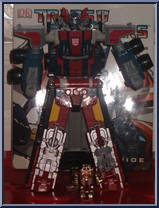 Powerlinx Optimus Prime with Corona Sparkplug