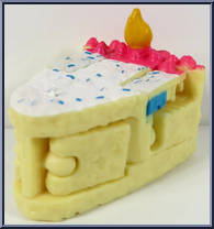 Frostfetti Frostyface from Transformers - BotBots - Series 4 - Sugar Shocks manufactured by Hasbro [Loose]