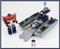 Optimus Prime from Transformers - Generation 1 - Series 1 manufactured by Hasbro [Loose]