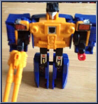 Punch-Counterpunch from Transformers - Generation 1 - Series 4 manufactured by Hasbro [Loose]