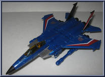 Thundercracker from Transformers - Generations - Deluxe Class manufactured by Hasbro [Loose]