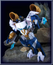 Seaspray from Transformers - Hunt for the Decepticons - Voyager manufactured by Hasbro [Loose]