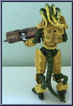 Damarus (Green / Yellow Armor) from Unreal Universe - Basic Series manufactured by Radioactive-Clown [Loose]