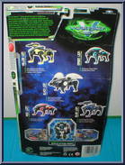 Yellow Lion from Voltron - Third Dimension - Stealth Lions manufactured by Trendmasters [Back]